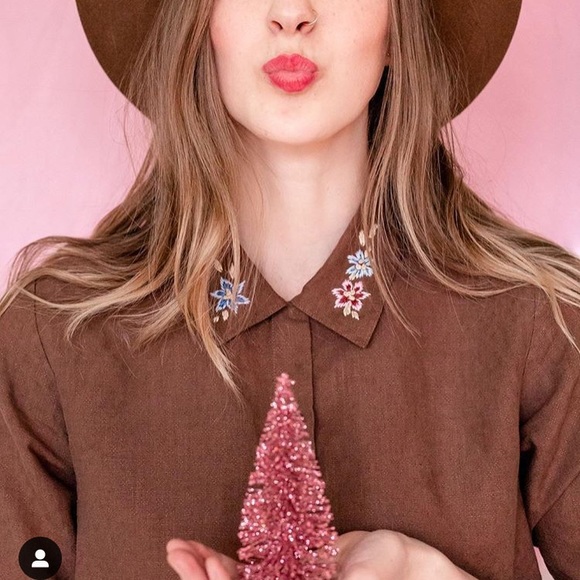 Eileen Fisher 100% Linen Embroidered Brown Top - Picture 2 of 8